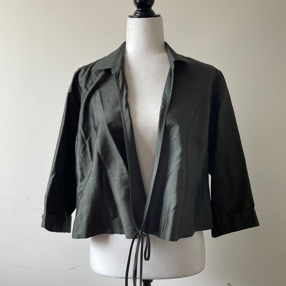 Tie Up Ladies FINITY Black 100 % Silk Collared Top Blouse Sz 10 - Picture 1 of 4
